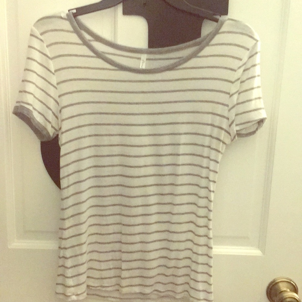 t shirt